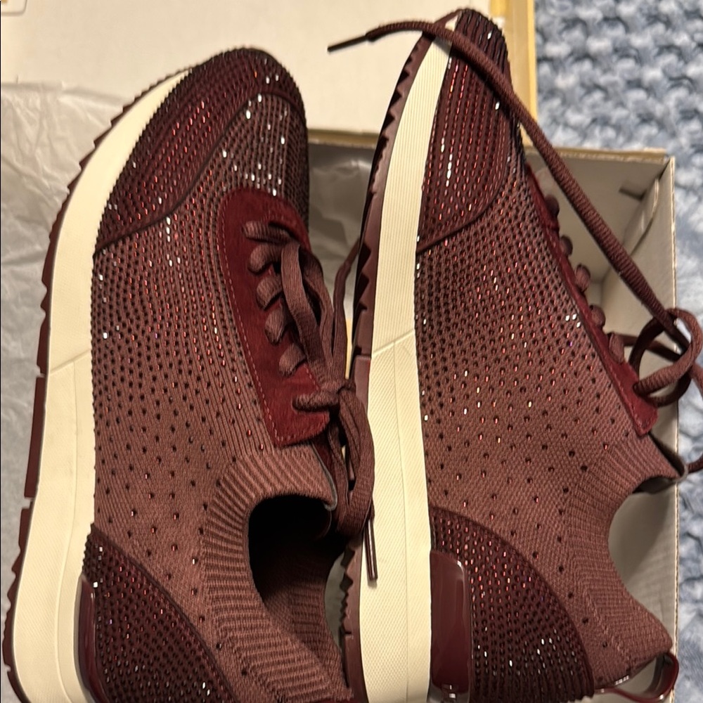 Michael Kors Gold Box - Picture 5 of 7